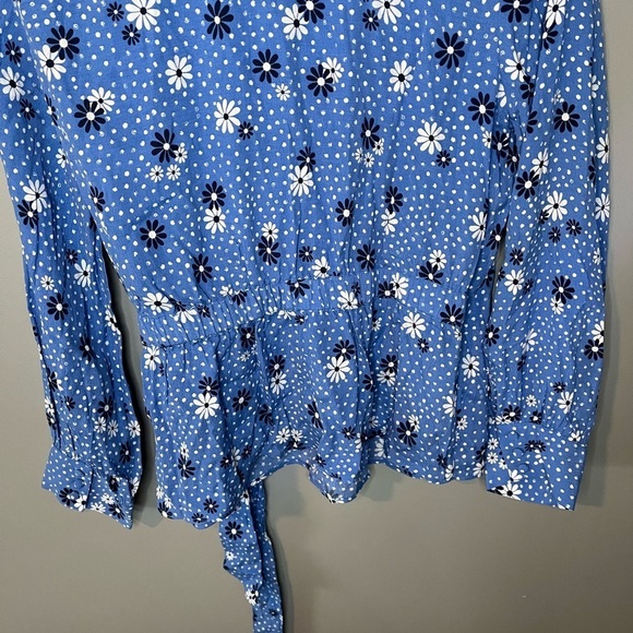 NWT Talbots Poet Sleeve Wrap Top Flowers & Dots - Picture 7 of 9